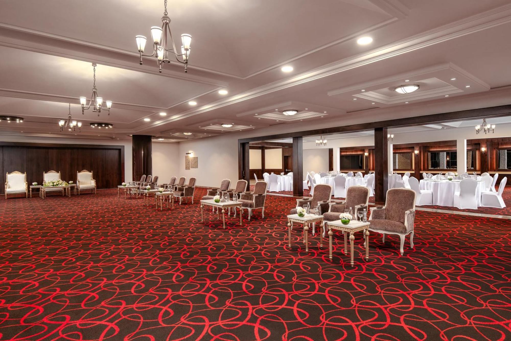 Carlton Al Moaibed Hotel Dammam Luaran gambar The ballroom at the hotel