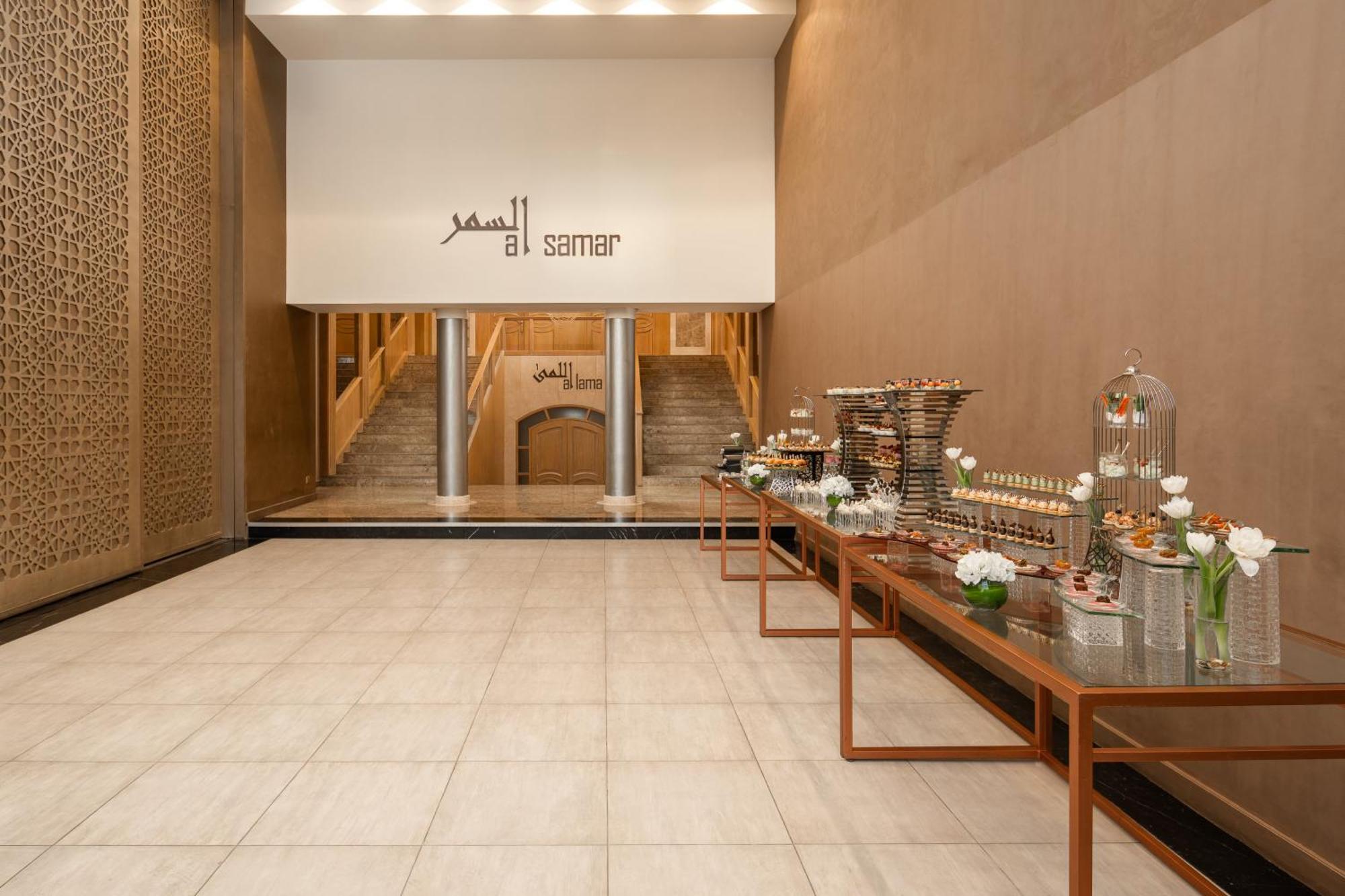 Carlton Al Moaibed Hotel Dammam Luaran gambar Entrance to the mall